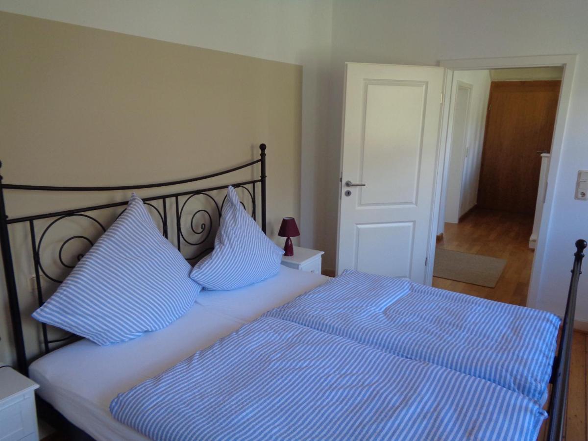 Ferienwohnung Altes Pfarrhaus Mit Flair Und Moselblick Brauneberg Kültér fotó